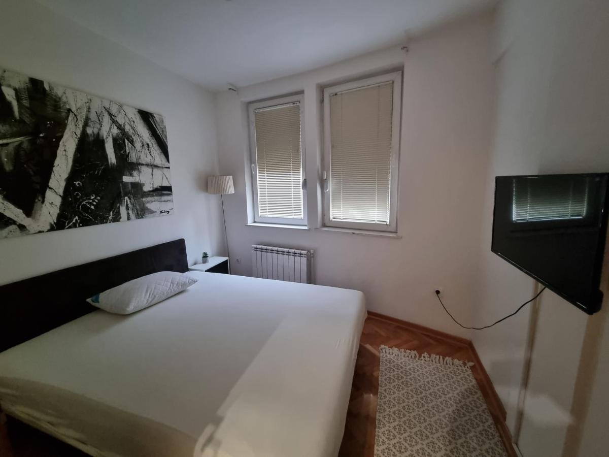 Apartman Veselinovic Free PARKING Vranje Buitenkant foto