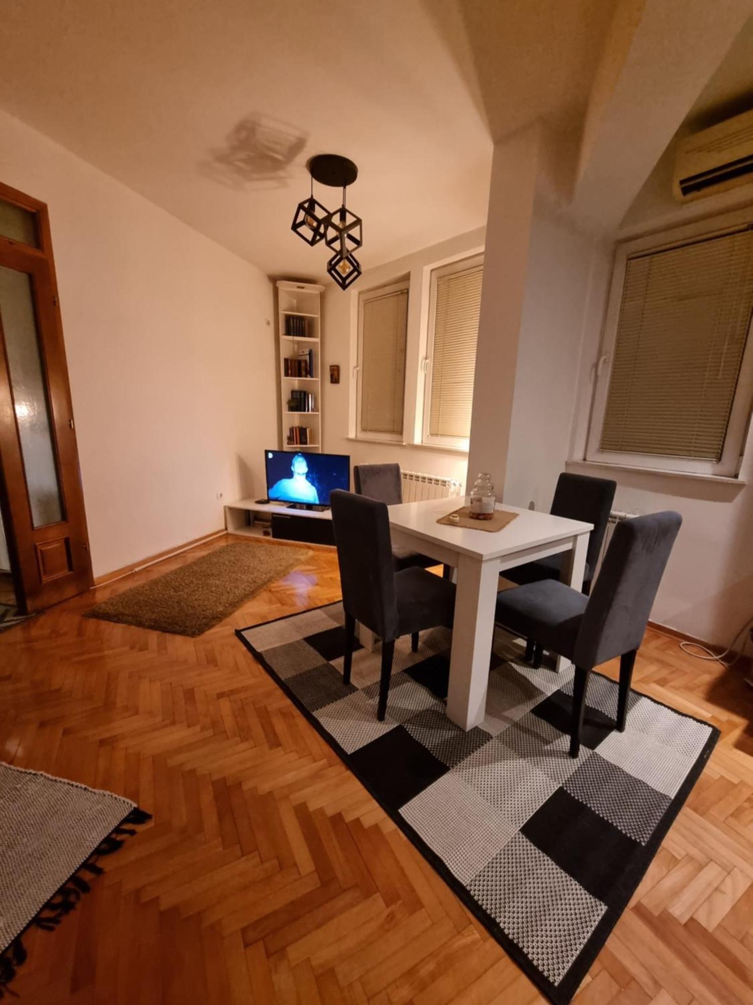 Apartman Veselinovic Free PARKING Vranje Buitenkant foto